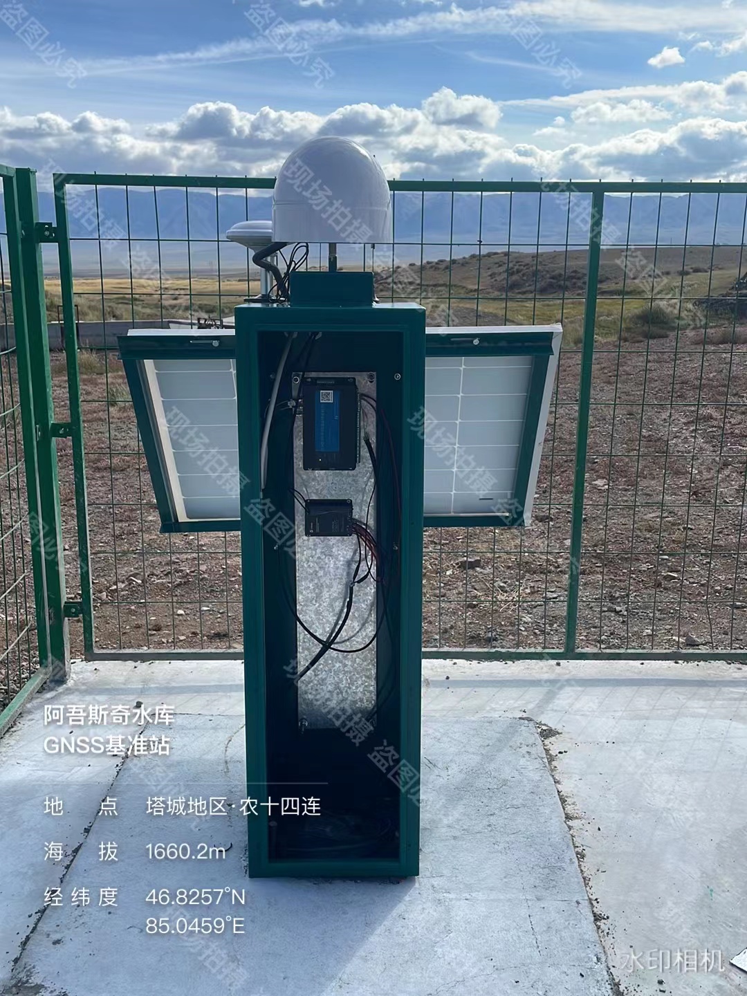 新疆现场 H2100-R-C0 4G+LORA+北斗卫星短报文，RTU接雨量桶、同时通过LORA接水位计，并用北斗三短报文和4G同时上报3